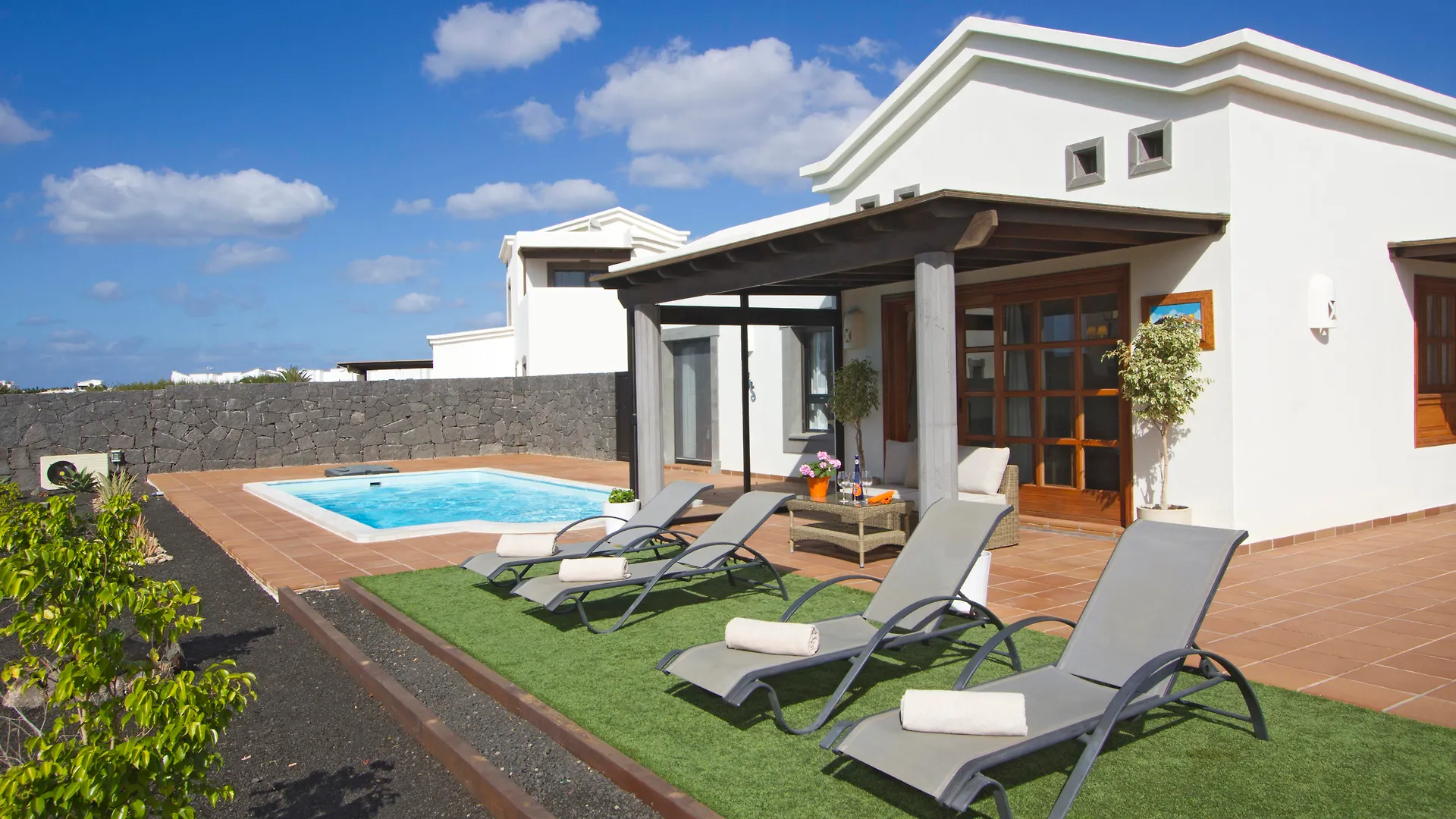 Villas Coral Deluxe Playa Blanca